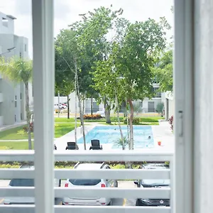  Apartamento Depto 2 Rec. Con Vista A La Piscina En C. Privada México